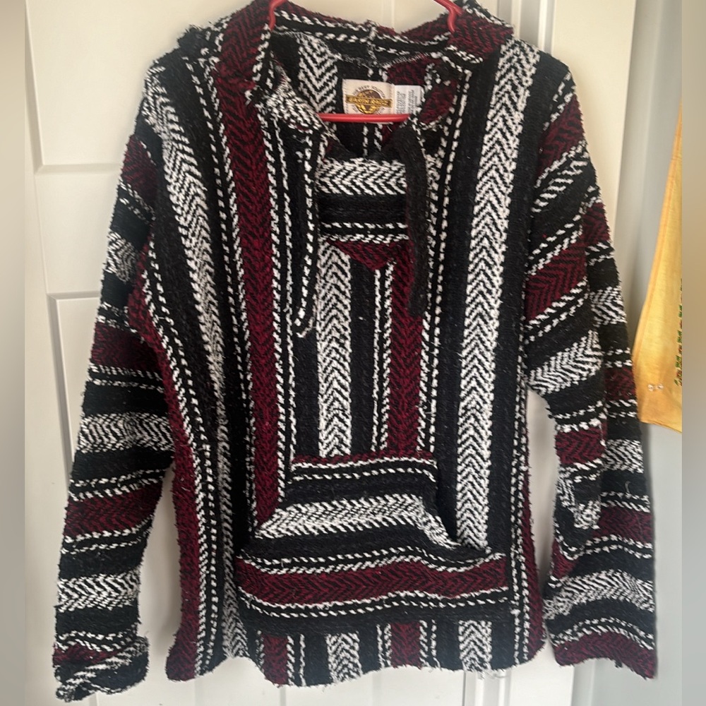 Baja Hoodie size M
